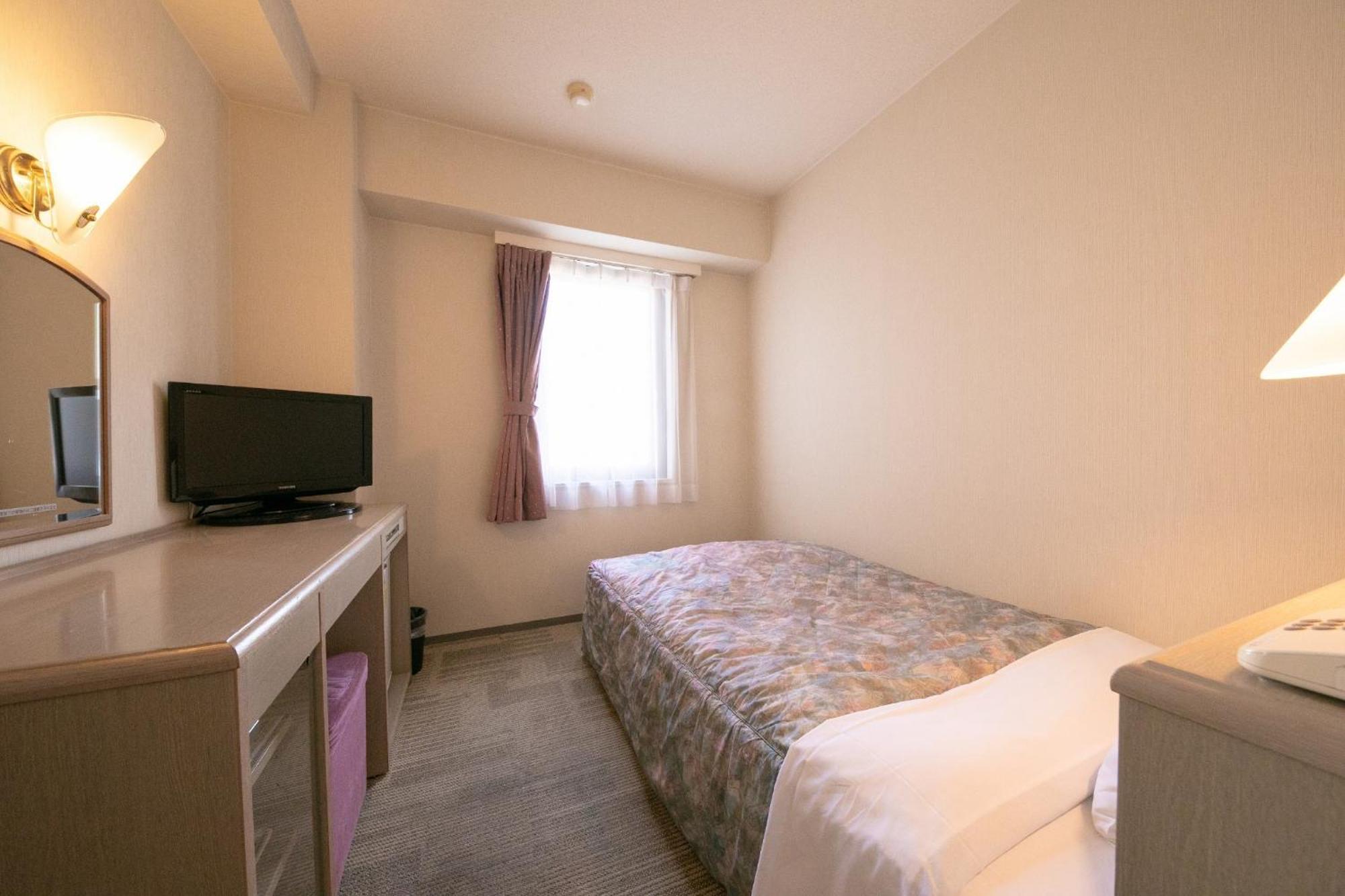 Main Hotel - Vacation Stay 82546 Miyakonojō Εξωτερικό φωτογραφία